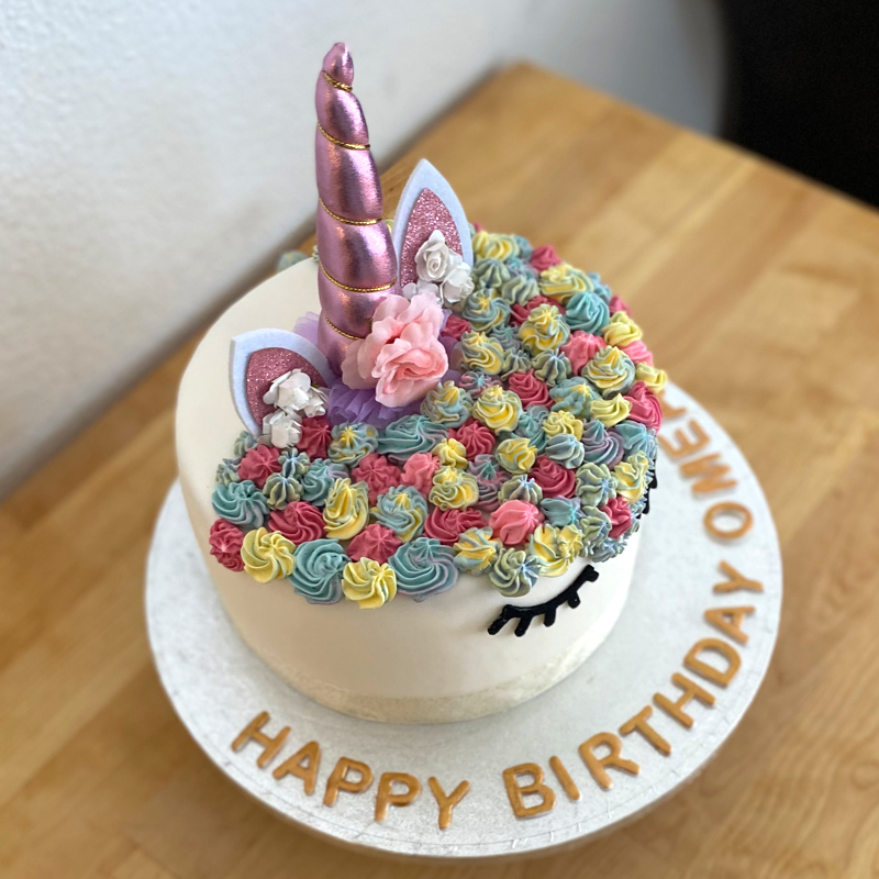 Geburtstagstorte Einhorn (Unicorn Cake) – Bild 4